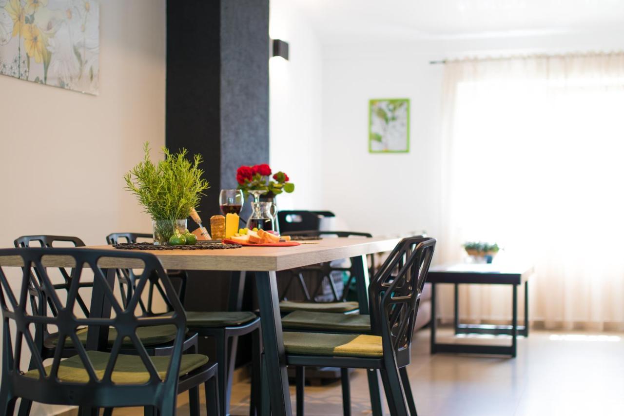 Apartmani Melita Malinska Ngoại thất bức ảnh
