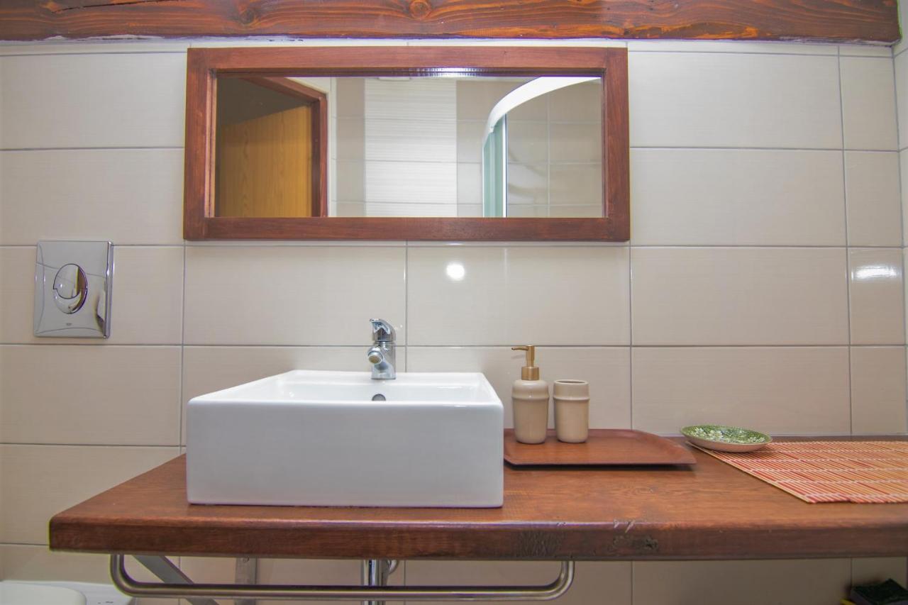 Apartmani Melita Malinska Ngoại thất bức ảnh