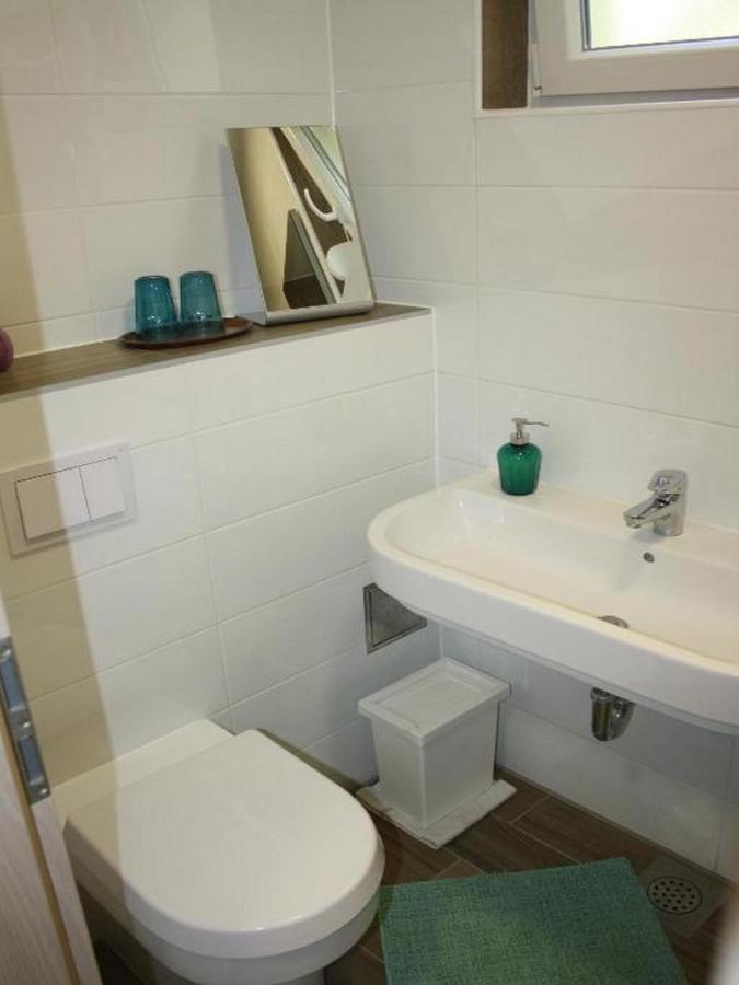 Apartmani Melita Malinska Ngoại thất bức ảnh