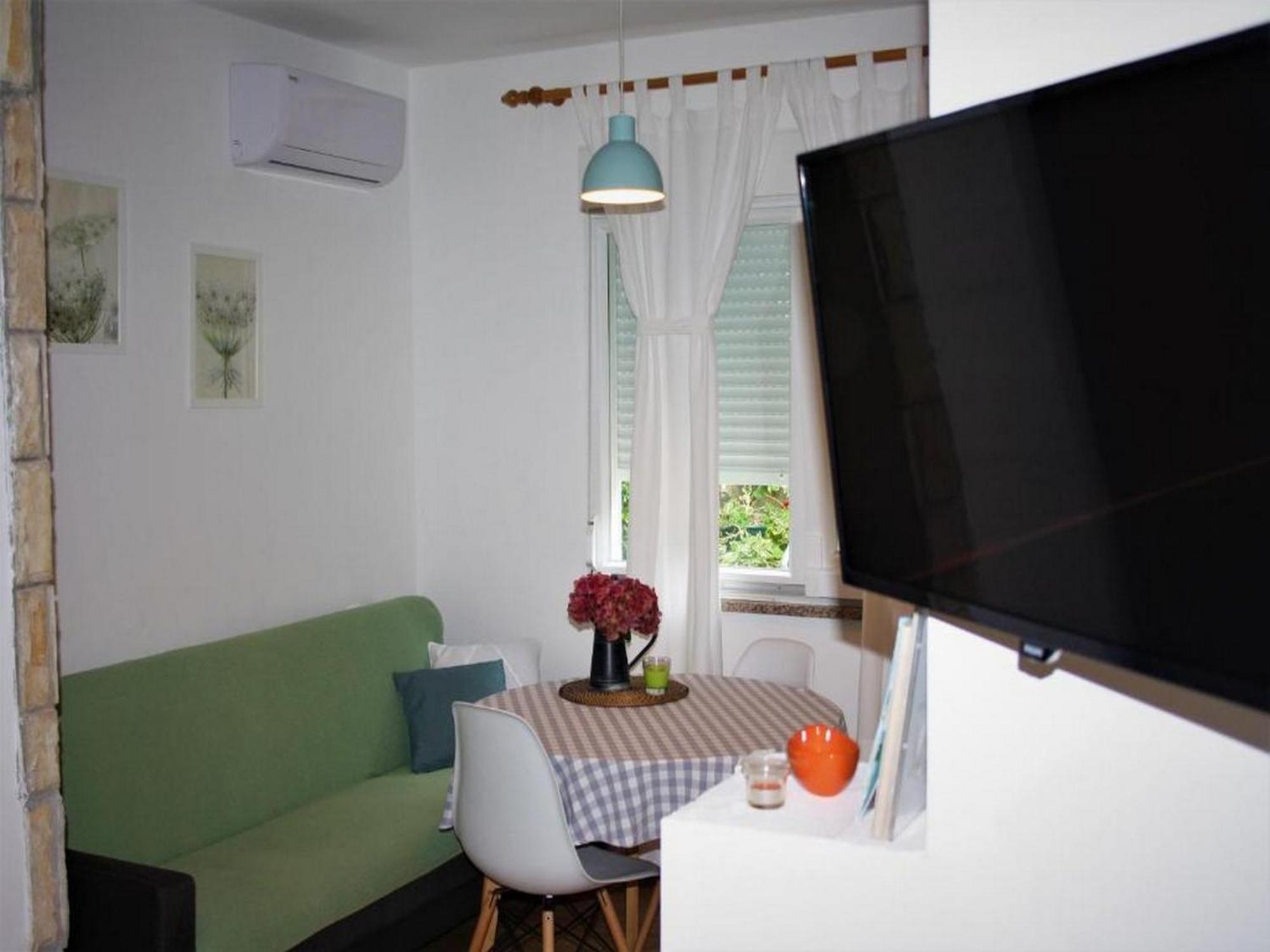 Apartmani Melita Malinska Phòng bức ảnh